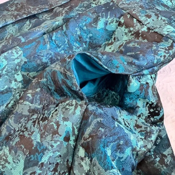 Maggy London Teal and Floral Brocade Fit-and-Flare Dress - Picture 10 of 11